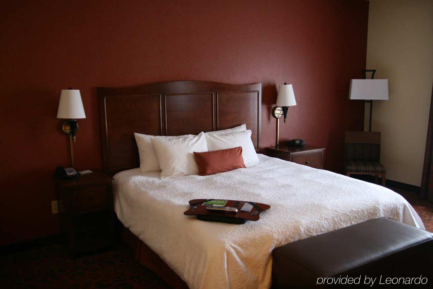 Hampton Inn Matamoras Room photo