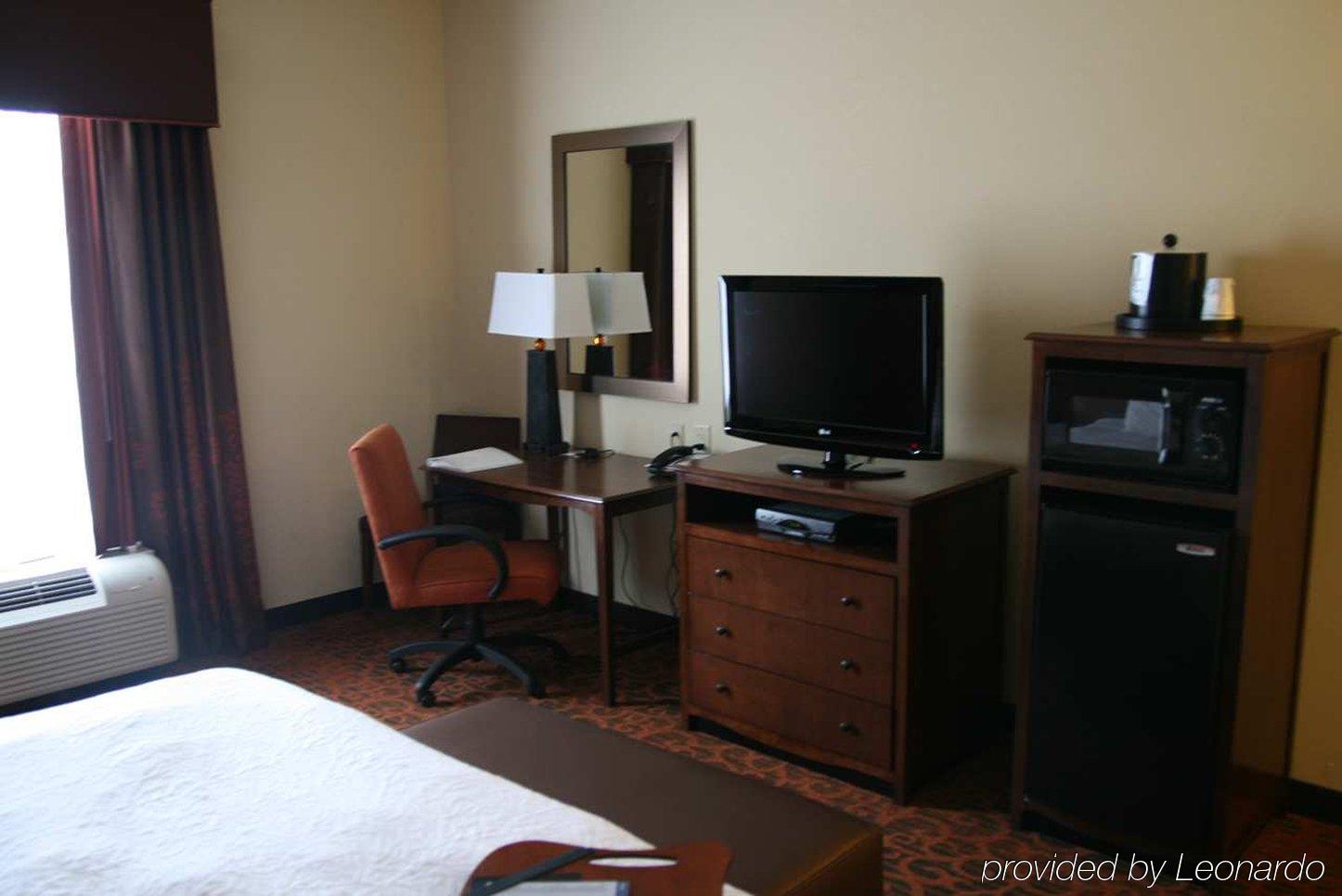 Hampton Inn Matamoras Room photo