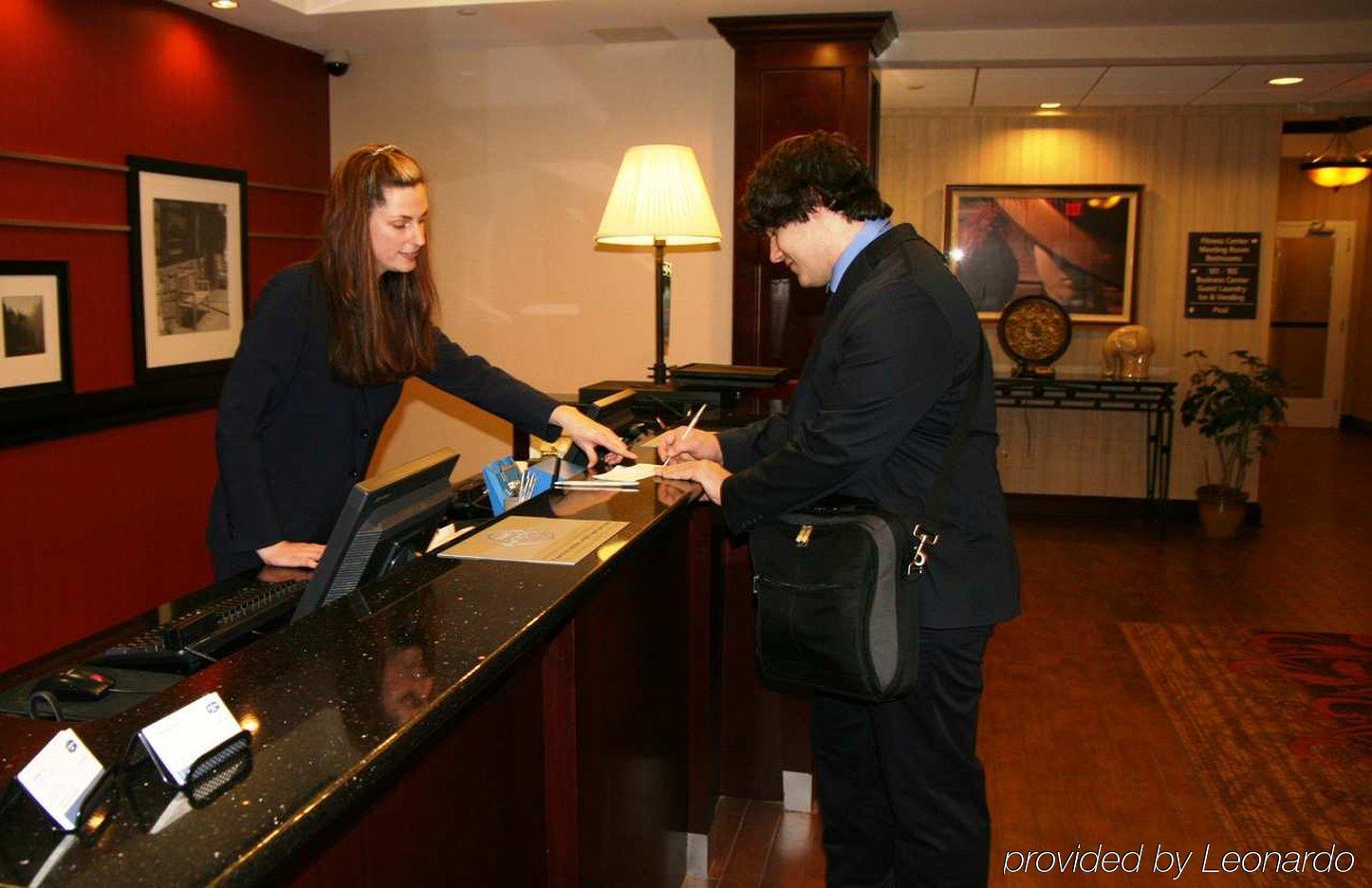 Hampton Inn Matamoras Interior photo